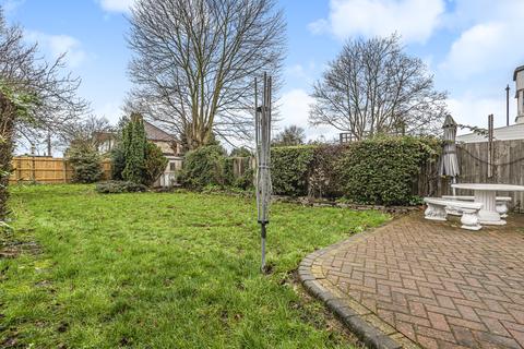 12 Eltham Hill, London, SE9 5JX