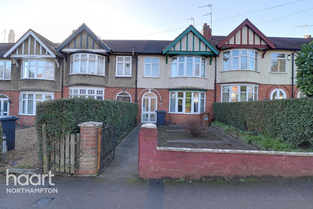 Weedon Road, Northampton 3 bed terraced house £230,000
