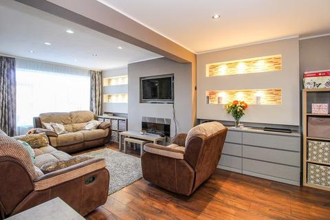 222 Ashdown Drive, Crawley, RH10 5DU