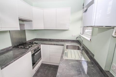 1 bedroom flat to rent, Forest Drive West, Leytonstone, London, E11 1JZ