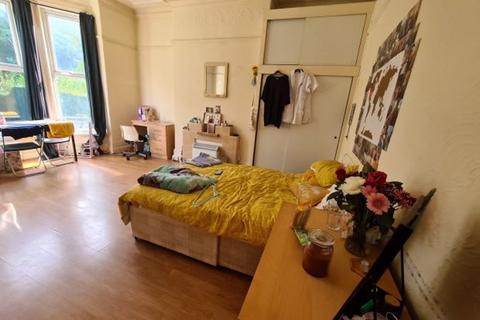 1 bedroom house to rent, Hyde Park Road, Leeds
