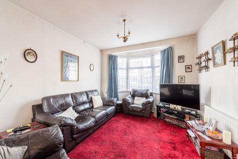 96 Matlock Road, London, E10 6DJ