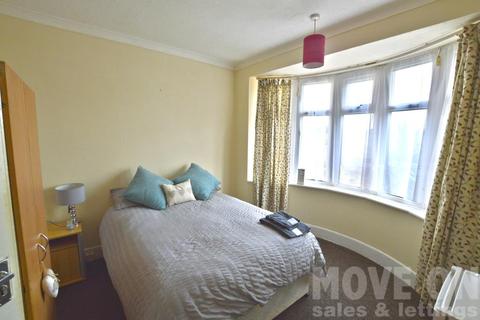 1 bedroom in a house share to rent - Crest Road, Parkstone, Poole, Dorset, BH12 3DR