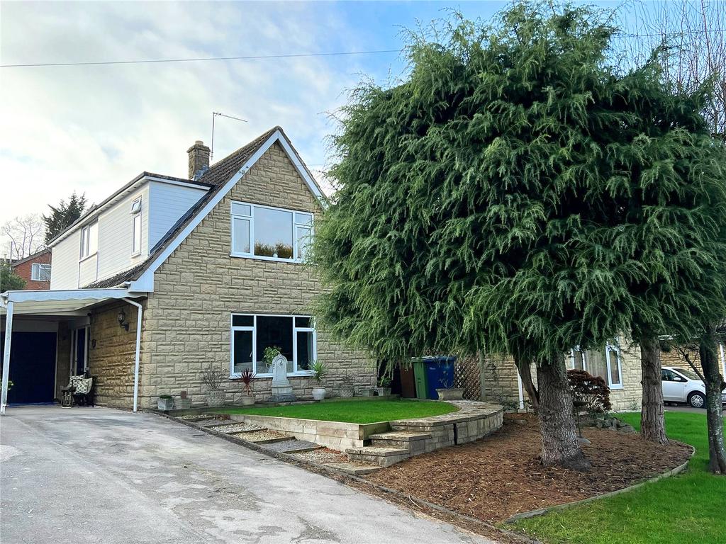Oldbury Orchard, Churchdown... 3 bed detached house £399,950