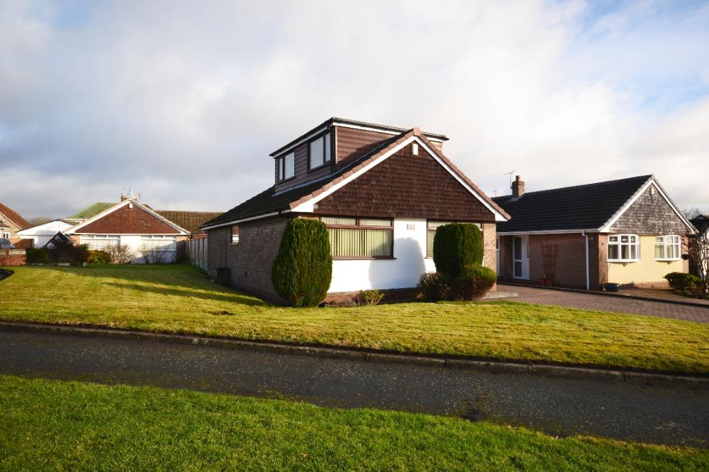 Avon Road, Billinge, Wigan, WN5 4 bed detached house £300,000