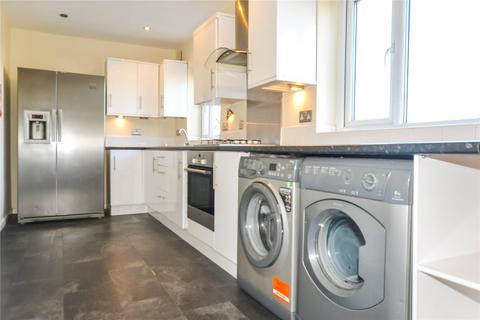 2 bedroom flat to rent, 5 Bridgenorth Avenue, Urmston, Manchester, M41