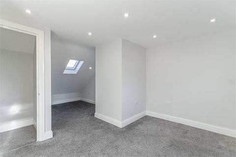55 Avalon Road, London, W13 0BG