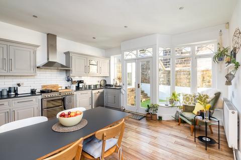 2 Chevin Terrace, Otley, LS21 3JH