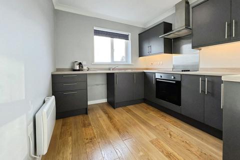2 bedroom flat to rent, Burrowmoor Road, March PE15
