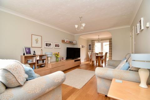 38 Barham Road, Stevenage, SG2 9HX