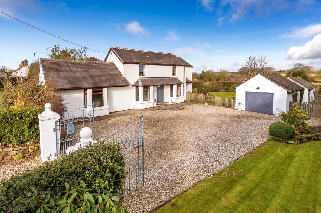 Church Road, Ashley 4 bed detached house £585,000