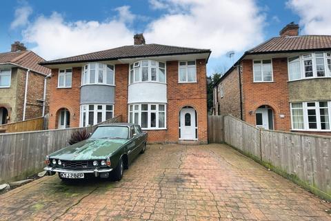 16 Edward Close, Ipswich, IP1 4BE
