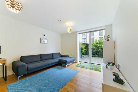 1 bedroom apartment for sale, Arbor House, Brentford Lock West, Brentford  TW8