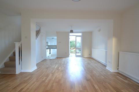 10 Watcombe Cottages, Kew, Richmond, TW9 3BD