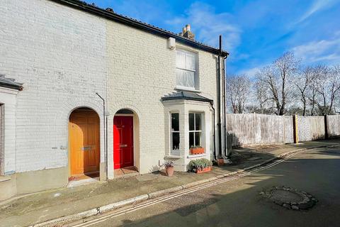 10 Watcombe Cottages, Kew, Richmond, TW9 3BD