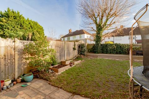 11 Morris Close, Croydon, CR0 7RD