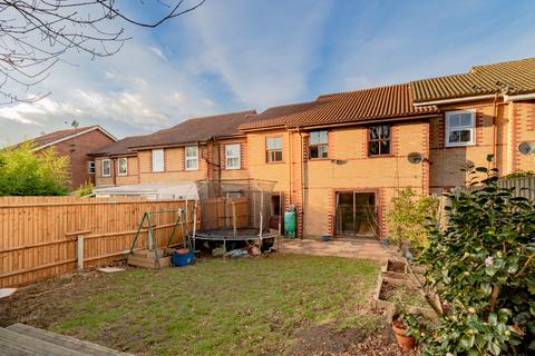 11 Morris Close, Croydon, CR0 7RD