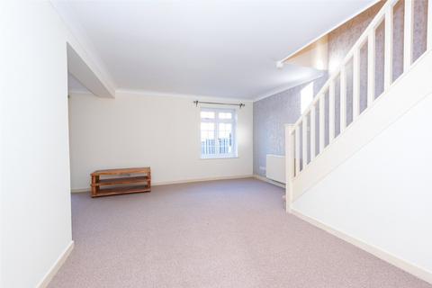 3 bedroom semi-detached house to rent, Keeps Mead, Kingsclere, Newbury, Hampshire, RG20