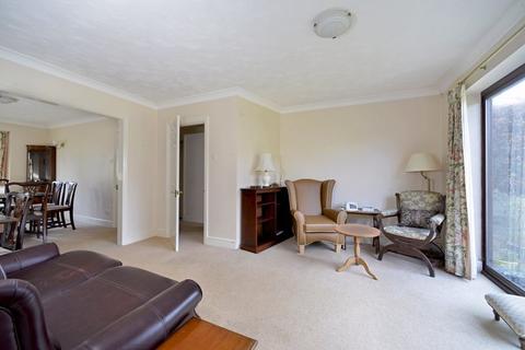 Little Hardwick Bridge Road, Cranleigh, GU6 7HH