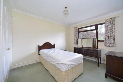 Little Hardwick Bridge Road, Cranleigh, GU6 7HH