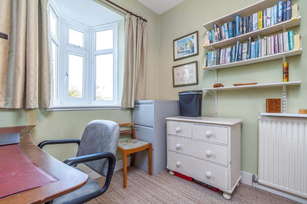 Bedroom 4/study