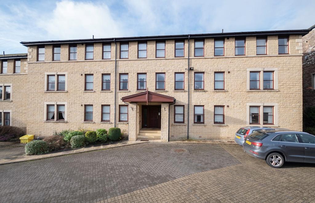 Boe Court, Dunblane, FK15 2 bed apartment £195,000