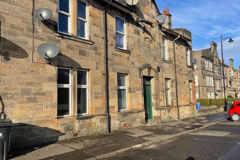 2 bedroom flat to rent, Wallace Street, Stirling Town, Stirling, FK8