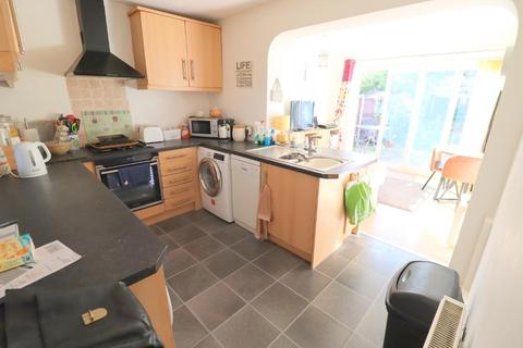 6 Wandon Close, Luton, LU2 8DX