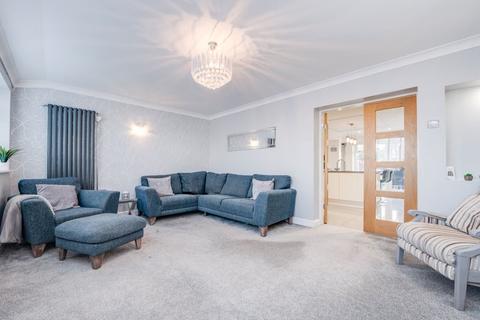 25 Barkfield Lane, Liverpool, L37 1LY