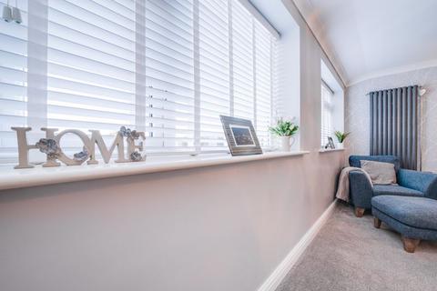 25 Barkfield Lane, Liverpool, L37 1LY