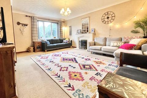 4 bedroom detached house for sale, Wincanton Drive, Sharples, Bolton