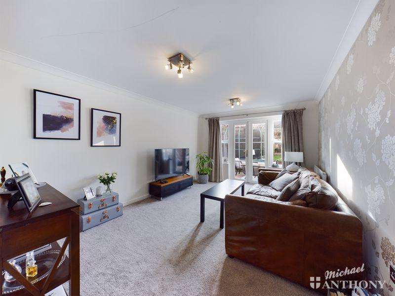 Napier Road, Aylesbury 4 bed detached house £535,000