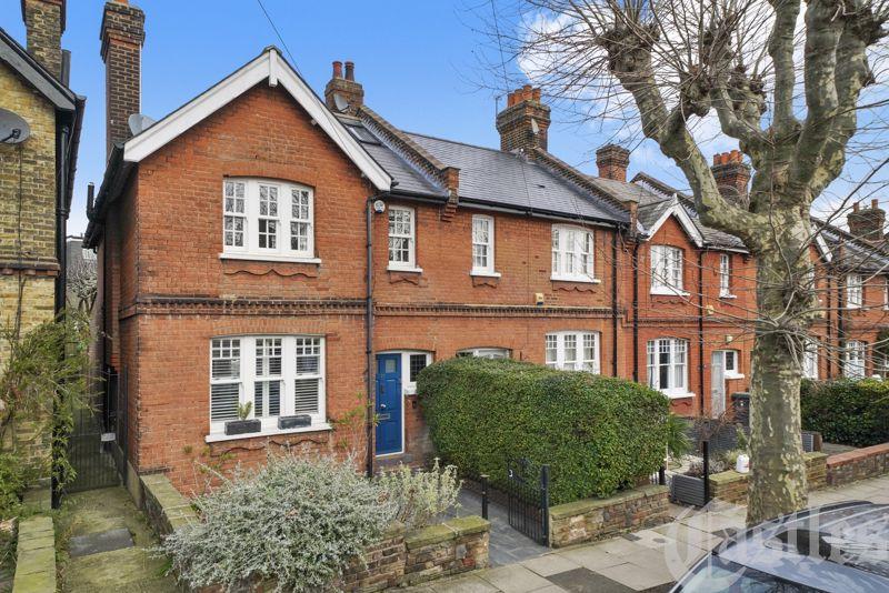 Hawthorn Road, N8 4 bed end of terrace house £1,250,000
