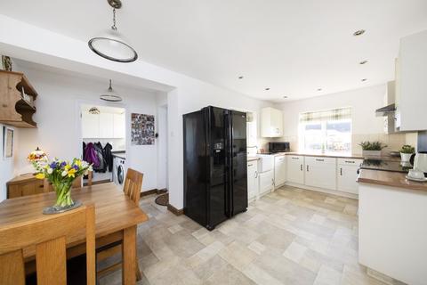 1 Meadowfields Close, Easingwold, York, YO61 3DP