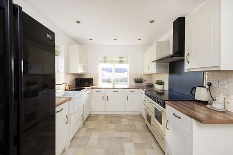 1 Meadowfields Close, Easingwold, York, YO61 3DP