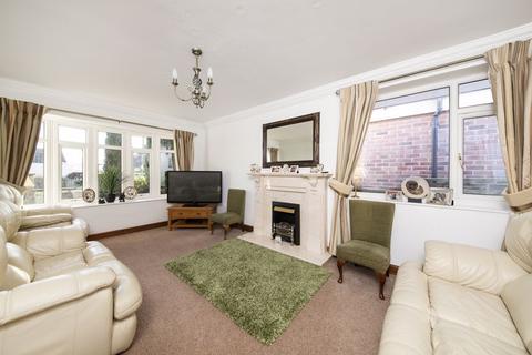 1 Meadowfields Close, Easingwold, York, YO61 3DP