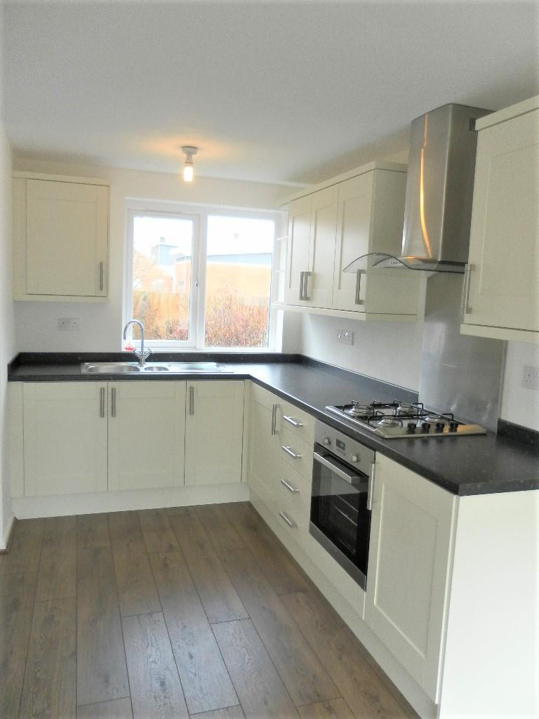 17 Rebecca Drive2.JPG