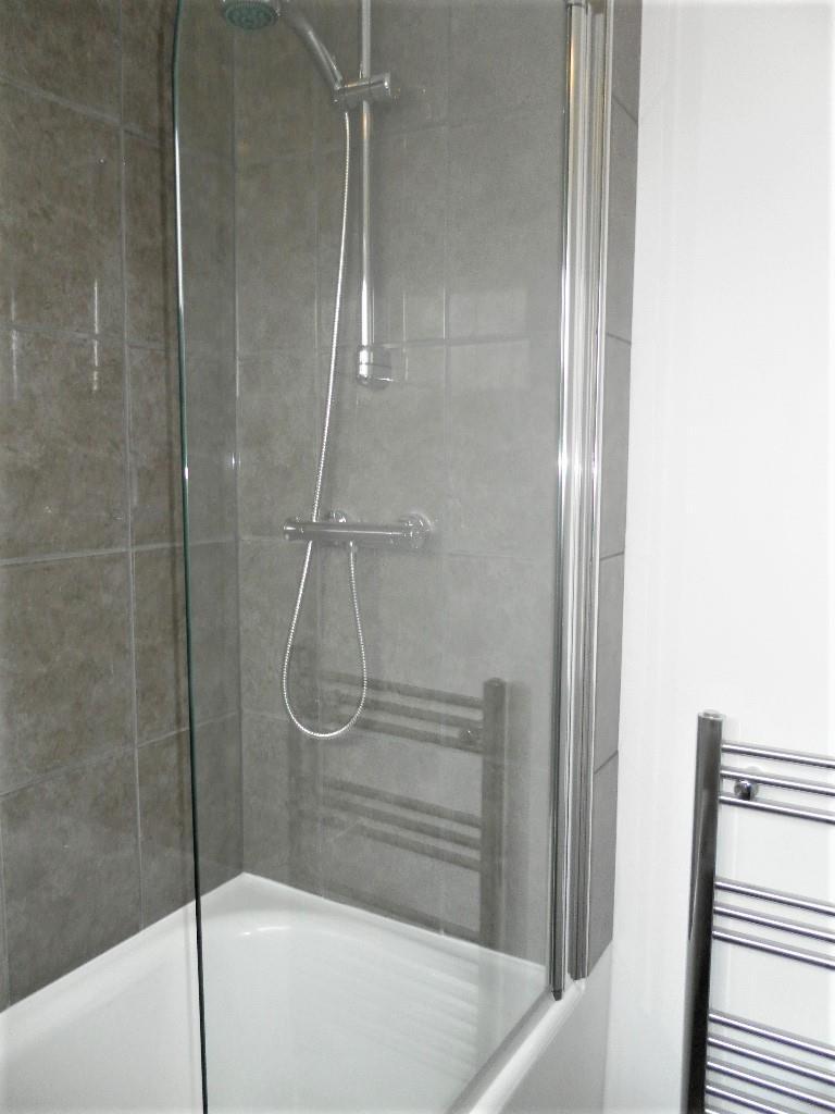 17 Rebecca Drive7.JPG