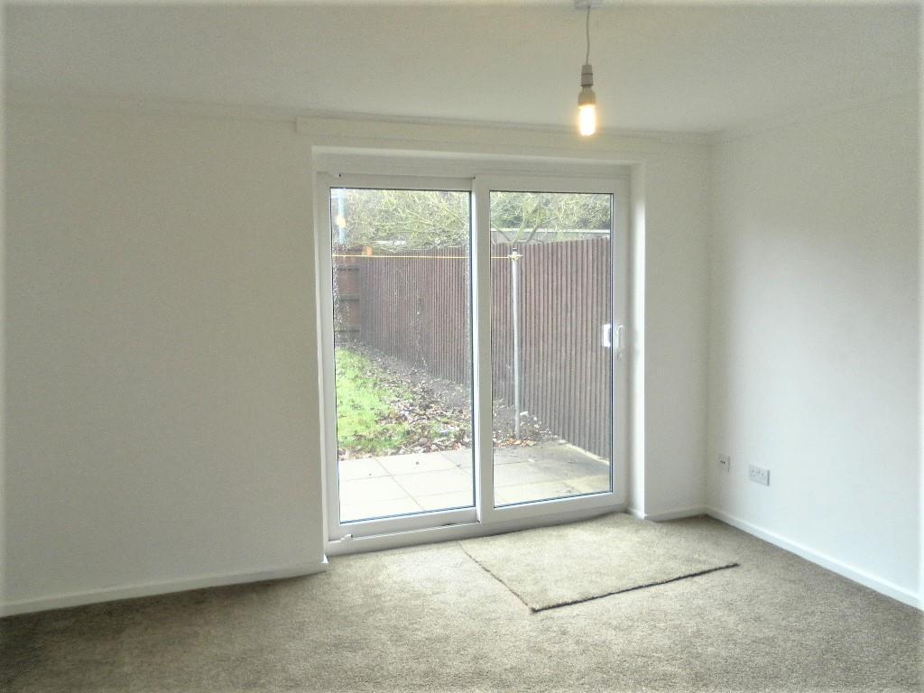17 Rebecca Drive5.JPG