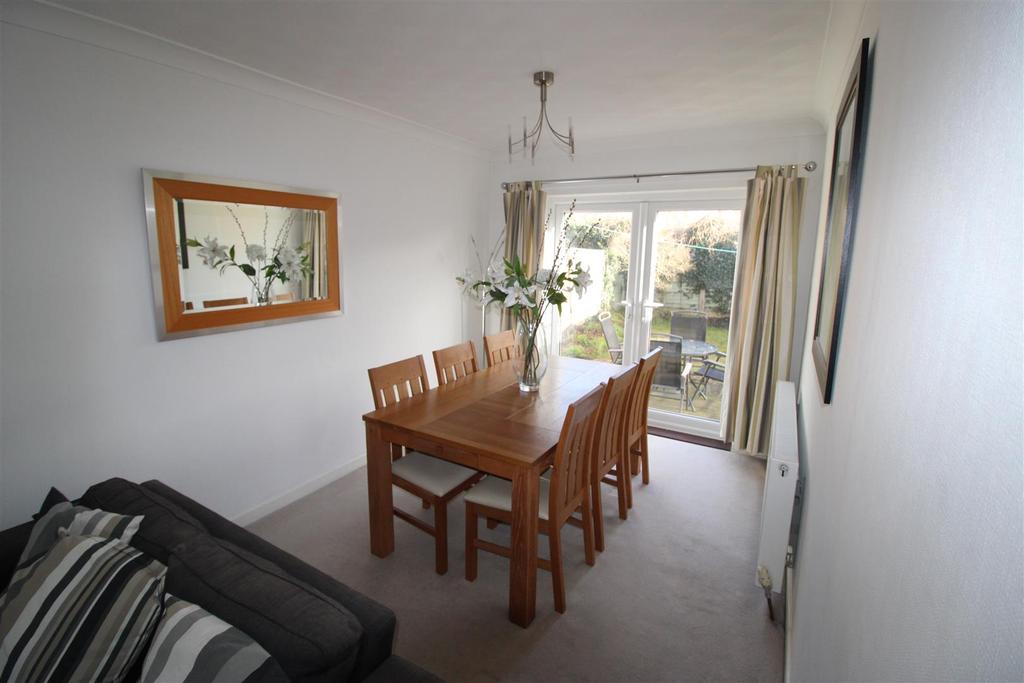 Sandilands Grove, Hightown, Liverpool 3 bed house £275,000