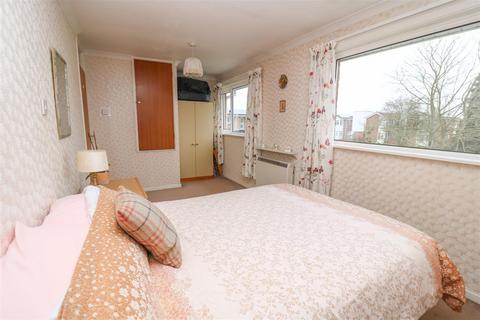 2 Arthy Close, Hatfield Peverel, Chelmsford, CM3 2HA
