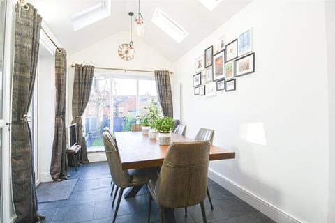 21 Rathbone Road, Bearwood, Smethwick, B67 5JG