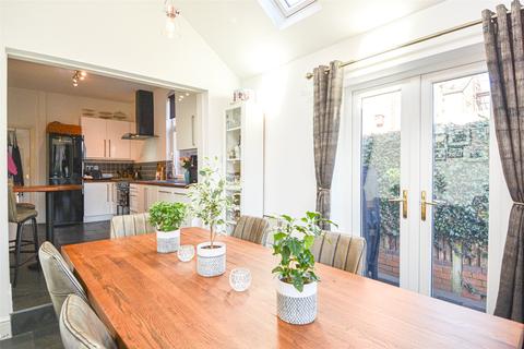 21 Rathbone Road, Bearwood, Smethwick, B67 5JG