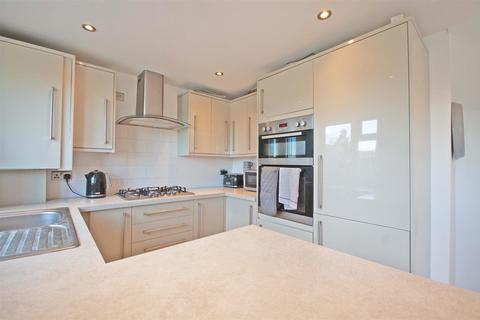 109 Bedells Avenue, Black Notley, Braintree, CM77 8NA