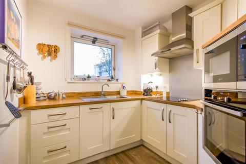 2 bedroom apartment for sale - Bath Gate Place, Tetbury Road, Cirencester