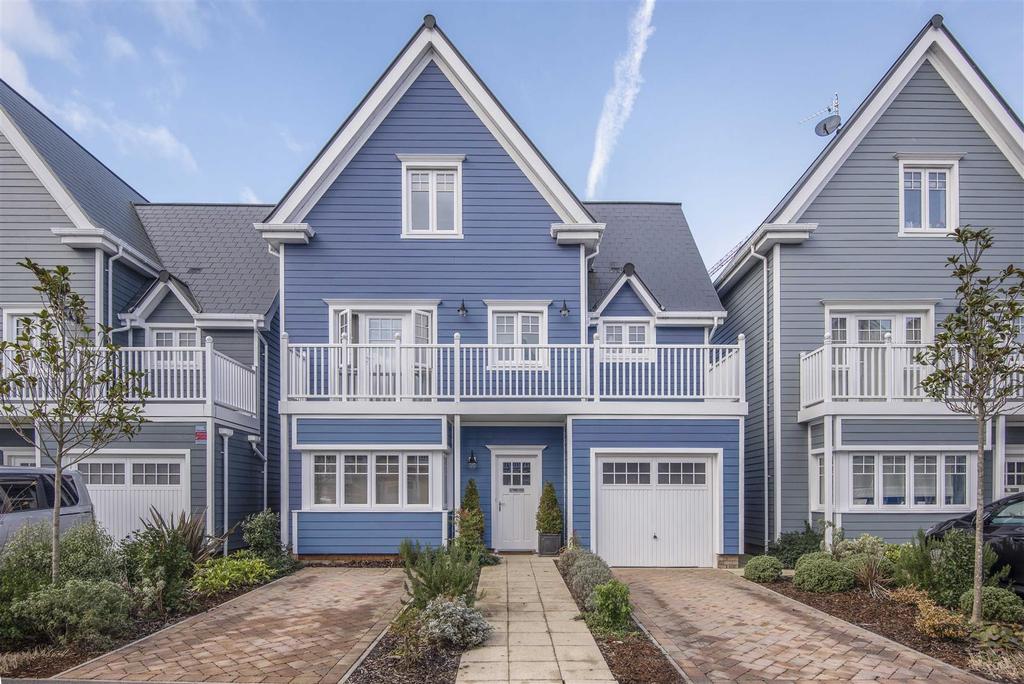 Champlain Street, Reading 5 bed detached house £1,000,000