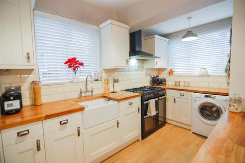 12 Ewden Road, Wombwell, Barnsley, S73 0RG