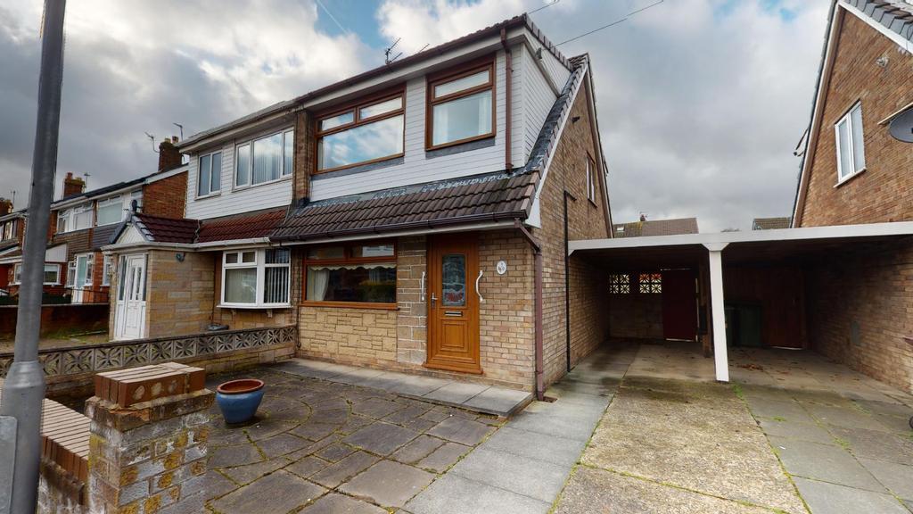 Sandringham Drive, St Helens, WA9 3 3 bed semidetached bungalow £165,000