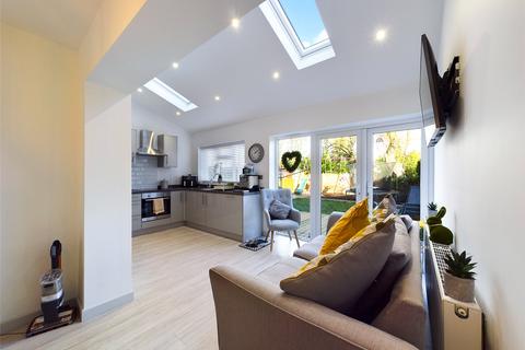 19 Brookside Road, Worcester, WR2 5PS