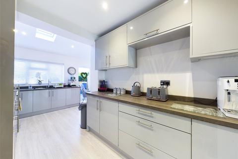19 Brookside Road, Worcester, WR2 5PS